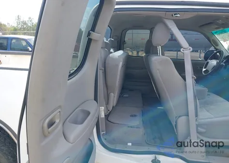 2006 Toyota Tundra Sr5 z USA, uszkodzony, nr VIN 5TBRU341X6S484208